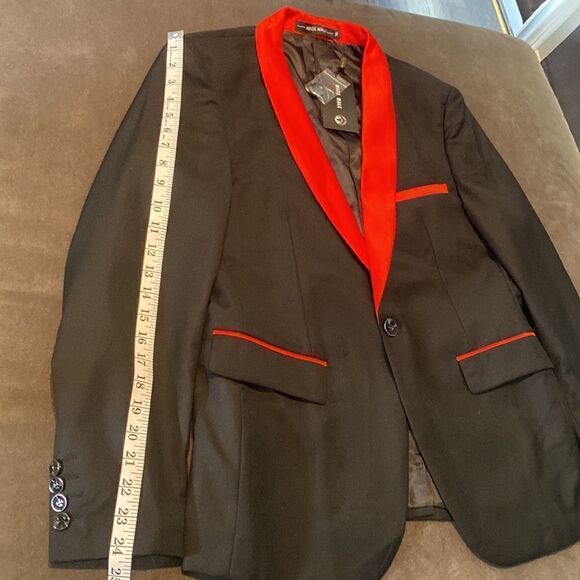 Men’s 3 Piece Slim Fit Tuxedo Black with Red Detail Shawl Lapel Size XS NWT - Picture 9 of 16